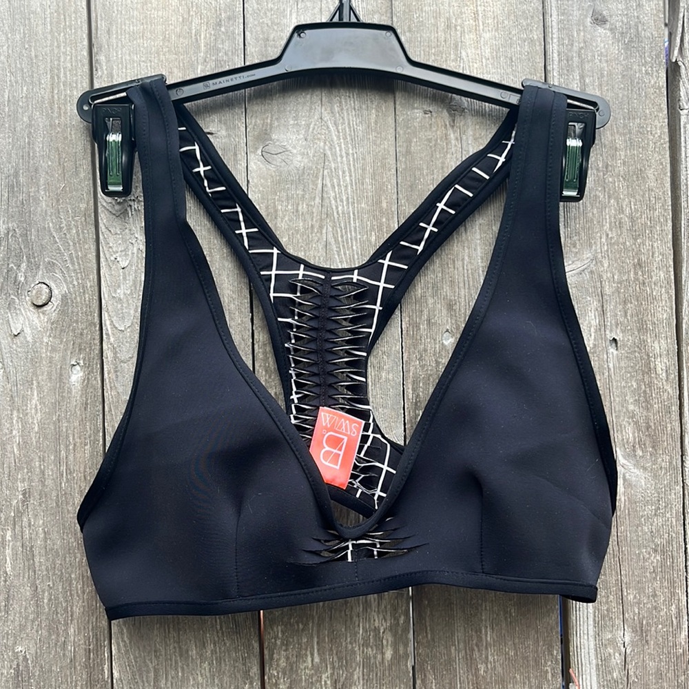 B.Swim Noir Nova Topper Bikini Top,Size Medium,NWT